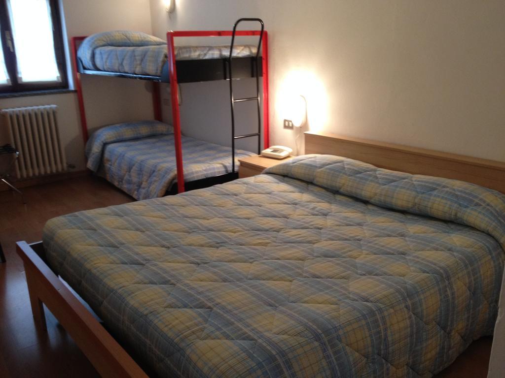 Hotel Rododendro Foppolo Cameră foto